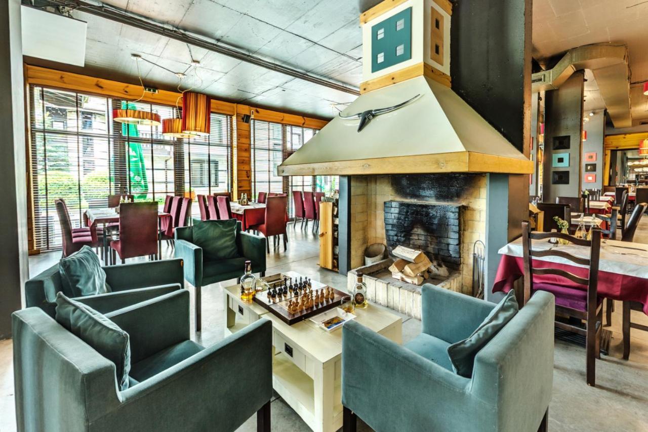 3 Mountains Hotel バンスコ エクステリア 写真